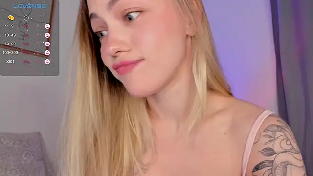 damn cutie online show from November 2025 05:28:02 PM