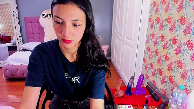 Snapshot of Iris_Stone_ chatting on March 2025 02:17:01 PM Iris Stone online show from March 2025 02:17:01 PM