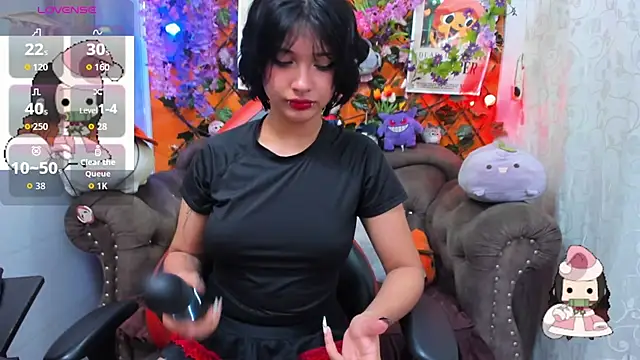 Snapshot of ravenn_20 chatting on November 2025 11:32:02 AM ravenn 20 online show from November 2025 11:32:02 AM