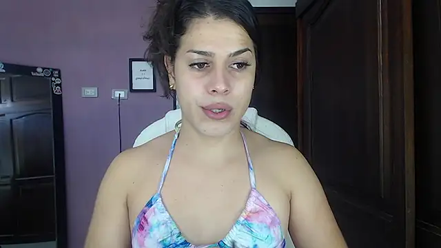 Luciana Ortiz1 online show from December 2024 02:16:02 PM