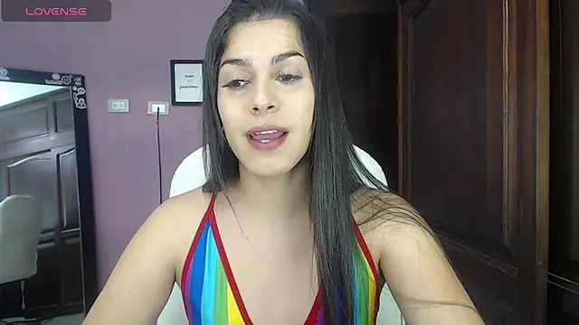Luciana Ortiz1 online show from March 2025 04:46:02 PM