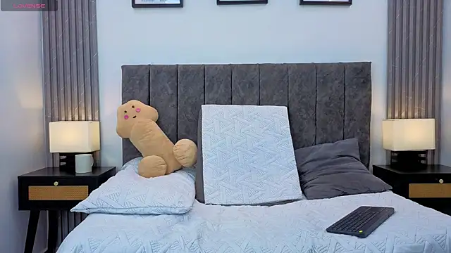 Luciana Ortiz1 online show from November 2025 01:58:02 PM