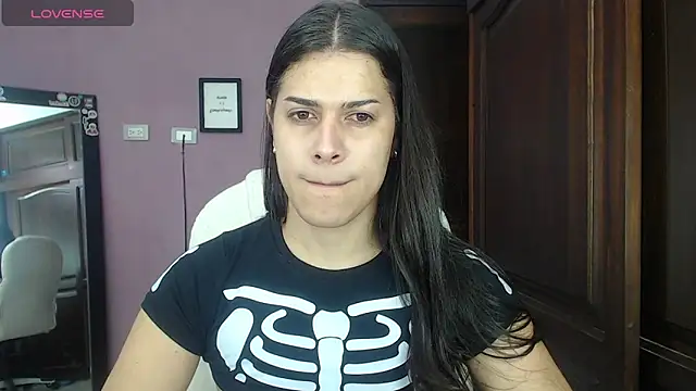Luciana Ortiz1 online show from February 2025 02:38:02 PM
