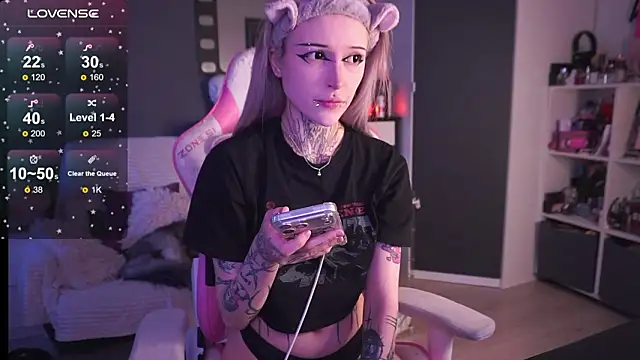 fraulein mooon online show from March 2026 04:08:01 PM