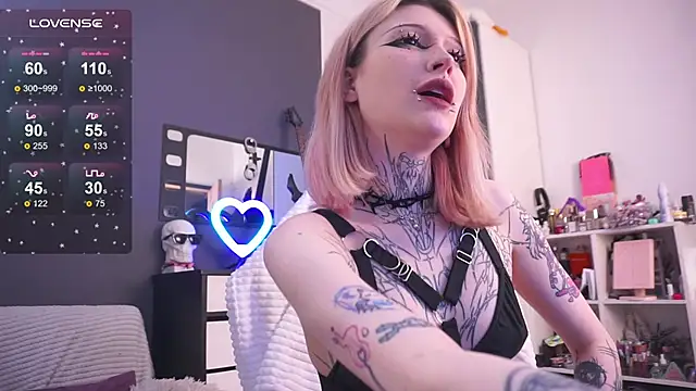 fraulein mooon online show from May 2026 09:10:02 PM