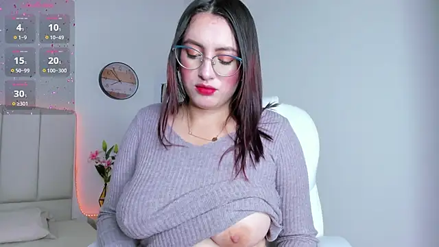 VioletPearson online show from October 2025 12:24:01 PM