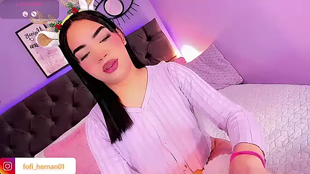 Sofi hdz online show from November 2025 09:04:02 PM