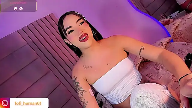 Snapshot of Sofi_hdz chatting on July 2026 09:12:01 PM Sofi hdz online show from July 2026 09:12:01 PM