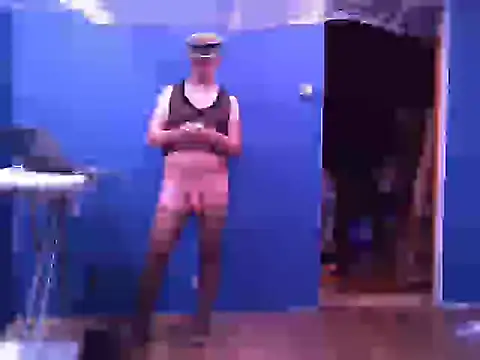 crusoerr online show from June 2026 10:58:02 PM