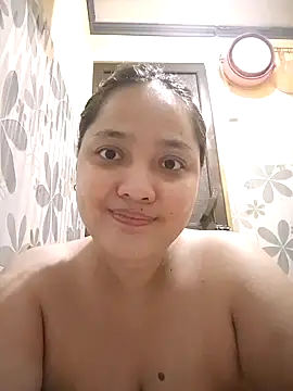 Snapshot of hairywetjhing chatting on June 2026 11:04:02 AM hairywetjhing online show from June 2026 11:04:02 AM