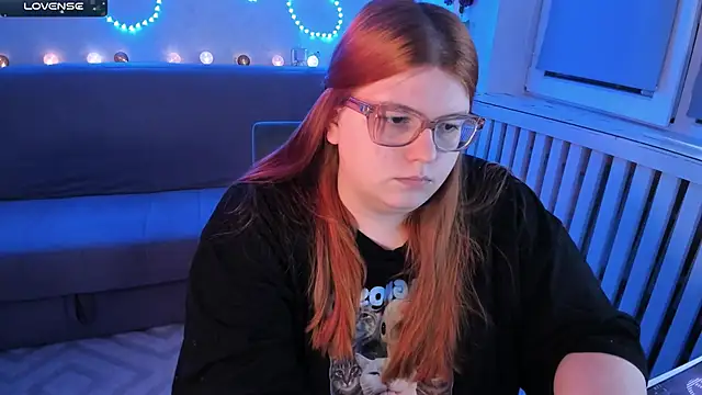 Melissa Purr online show from November 2025 02:01:01 AM