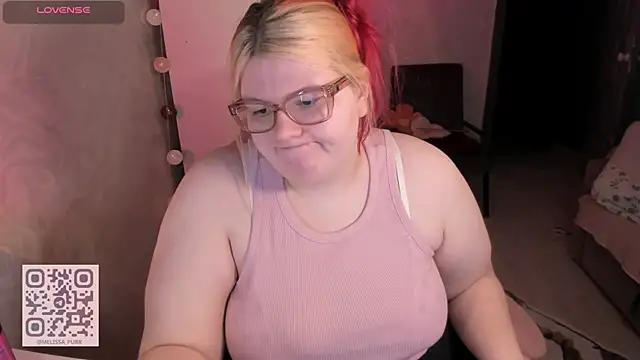 Snapshot of Melissa_Purr chatting on May 2026 08:29:02 PM Melissa Purr online show from May 2026 08:29:02 PM
