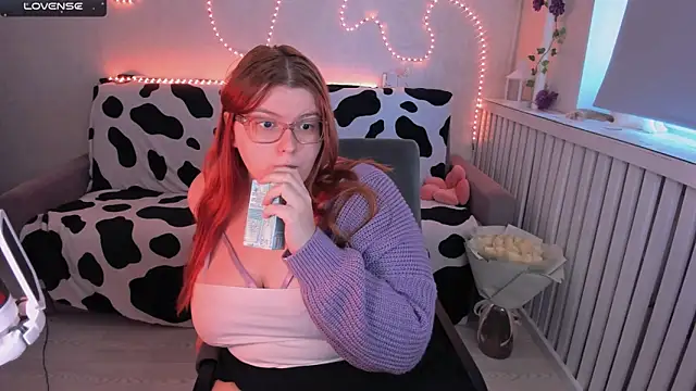 Melissa Purr online show from September 2025 04:28:01 AM