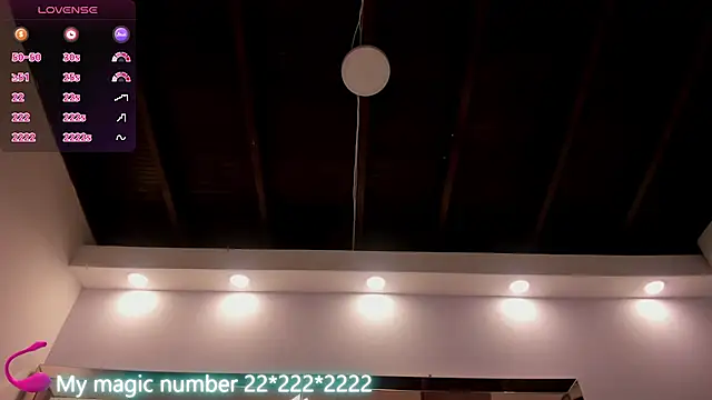 Snapshot of anyi_sweet_titss chatting on November 2025 10:21:01 PM anyi sweet titss online show from November 2025 10:21:01 PM