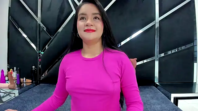 Ivanna18 x online show from September 2025 04:08:02 AM