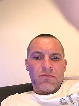 AttractiveSilk5 online show from March 2026 07:00:01 AM