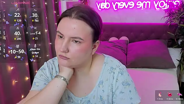 FeralPeach online show from March 2026 05:58:01 AM