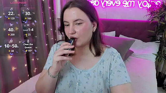 FeralPeach online show from February 2026 06:58:01 AM