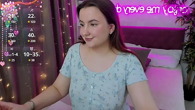Snapshot of FeralPeach chatting on March 2025 07:19:02 AM FeralPeach online show from March 2025 07:19:02 AM