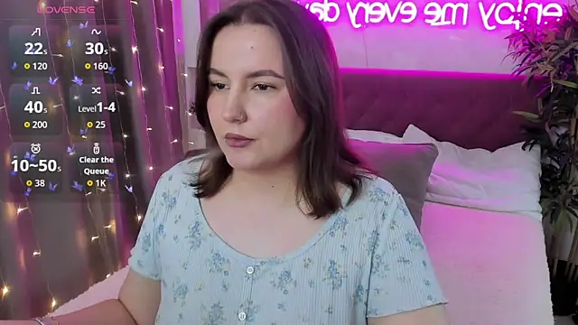 FeralPeach online show from January 2026 05:58:01 AM