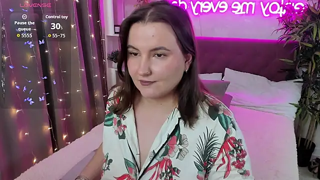 FeralPeach online show from February 2026 07:19:01 AM