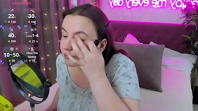 FeralPeach online show from February 2026 06:02:01 AM