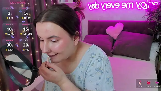 FeralPeach online show from March 2026 07:12:01 AM