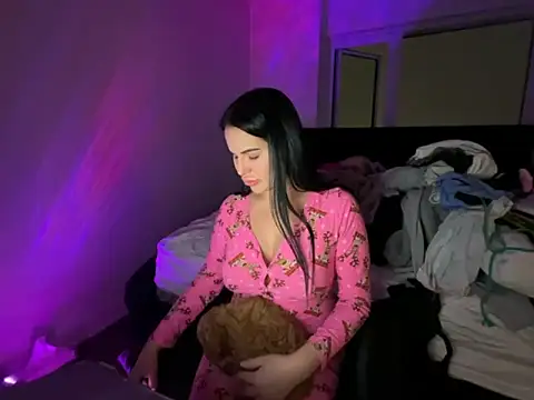 yourgoddessangela online show from November 2025 02:04:02 AM