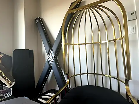 yourgoddessangela online show from October 2025 03:55:01 PM