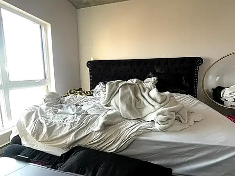 yourgoddessangela online show from December 2025 07:04:02 PM