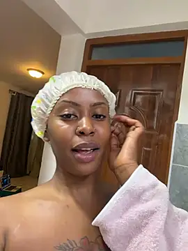 Snapshot of Rose_berry chatting on July 2026 02:19:01 PM Rose berry online show from July 2026 02:19:01 PM