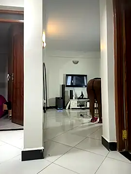 Rose berry online show from November 2025 06:13:01 AM