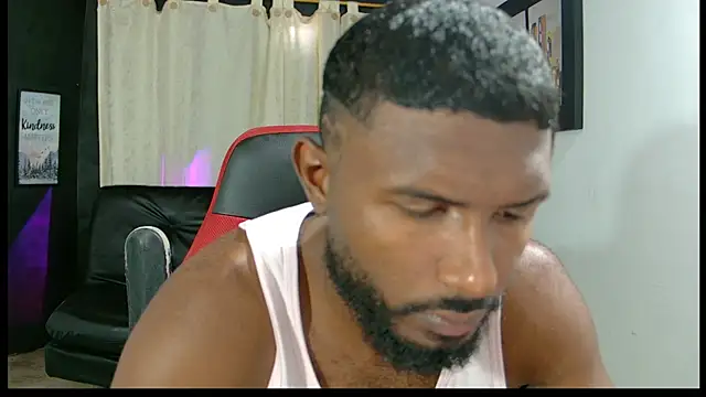 Snapshot of Black_indiian chatting on February 2026 04:07:01 PM Black indiian online show from February 2026 04:07:01 PM