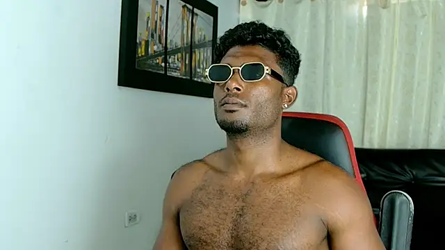 Snapshot of Black_indiian chatting on October 2025 06:18:02 PM Black indiian online show from October 2025 06:18:02 PM