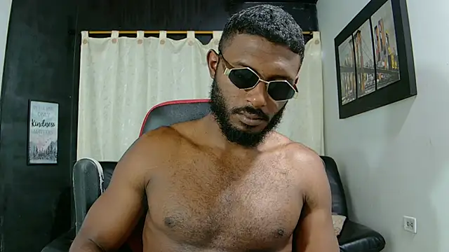 Snapshot of Black_indiian chatting on February 2026 01:22:02 PM Black indiian online show from February 2026 01:22:02 PM