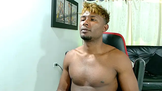 Snapshot of Black_indiian chatting on November 2025 05:02:01 PM Black indiian online show from November 2025 05:02:01 PM