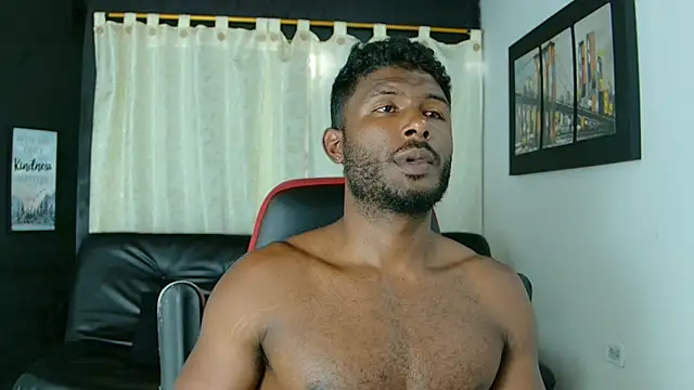 Snapshot of Black_indiian chatting on September 2025 05:15:01 PM Black indiian online show from September 2025 05:15:01 PM