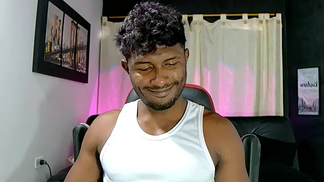 Snapshot of Black_indiian chatting on November 2025 06:41:02 PM Black indiian online show from November 2025 06:41:02 PM