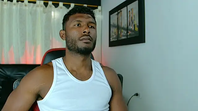 Snapshot of Black_indiian chatting on September 2025 05:46:01 PM Black indiian online show from September 2025 05:46:01 PM