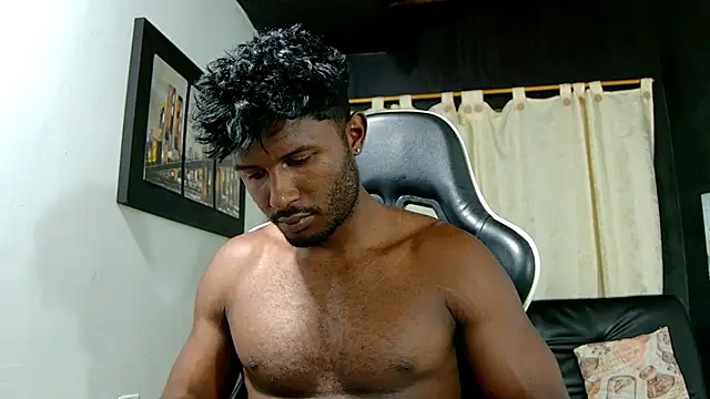 Snapshot of Black_indiian chatting on December 2025 05:50:02 PM Black indiian online show from December 2025 05:50:02 PM