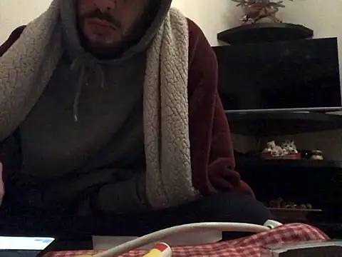 DragonPink online show from December 2024 10:06:02 AM