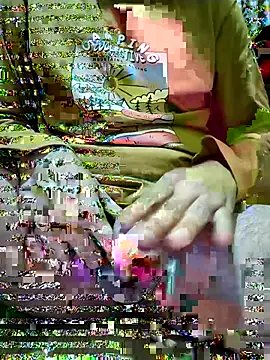 Collegeboywithbigweapan21 online show from April 2026 06:58:01 PM