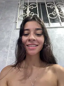 Soy Ania Sweet online show from July 2026 04:04:01 AM