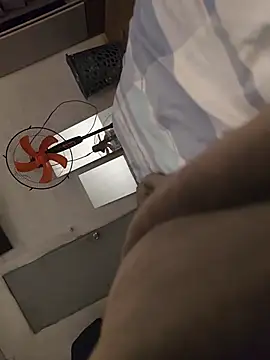 719610 online show from November 2025 03:54:02 AM