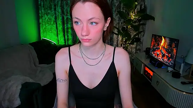 Alyssa Smitt online show from February 2026 11:35:01 PM