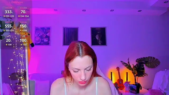 Alyssa Smitt online show from November 2025 12:31:01 AM