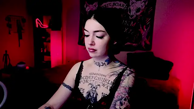 Magic Allie online show from March 2026 07:25:02 PM