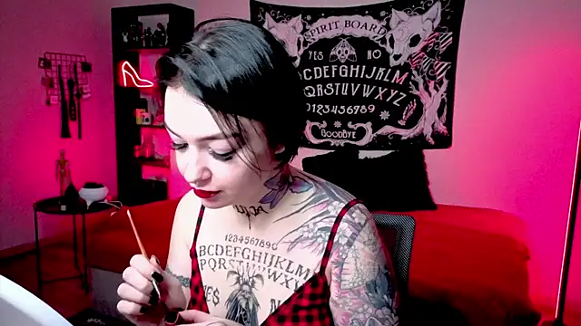 Magic Allie online show from April 2026 06:59:02 PM