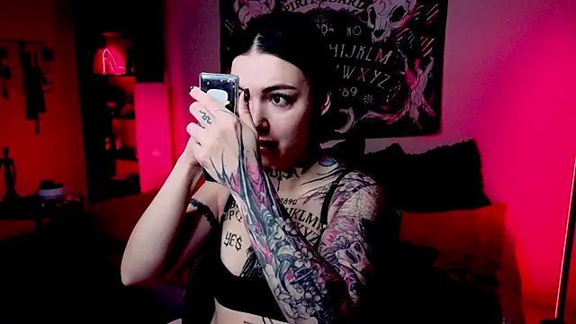 Magic Allie online show from March 2026 07:48:02 PM