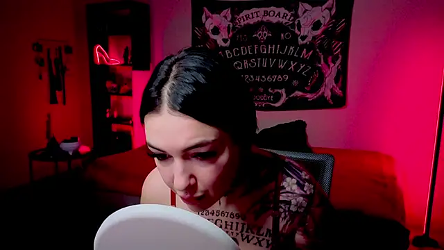 Magic Allie online show from April 2026 06:55:02 PM